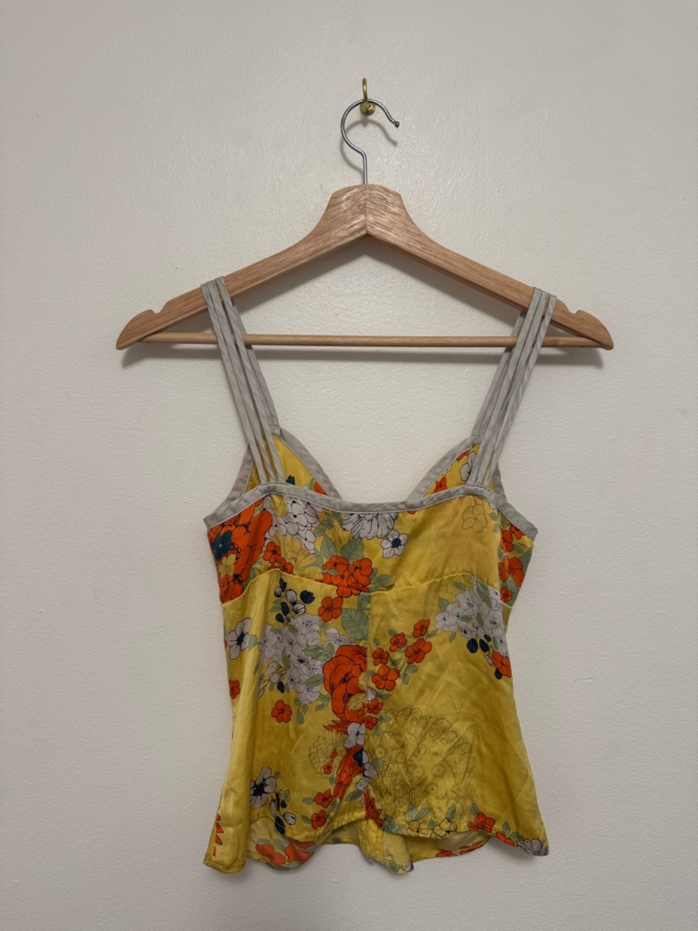To the Max Yellow Silk Floral Vintage / Y2K Tank - Picture 2 of 4
